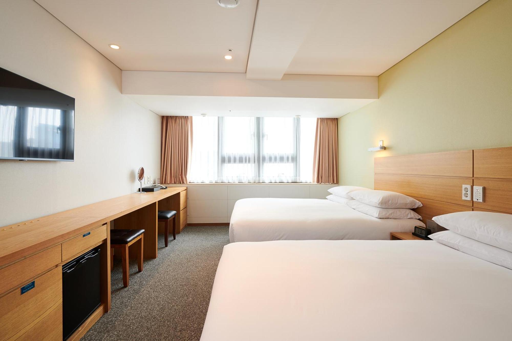 Nine Tree By Parnas Seoul Myeongdong 1 Hotel Exterior photo