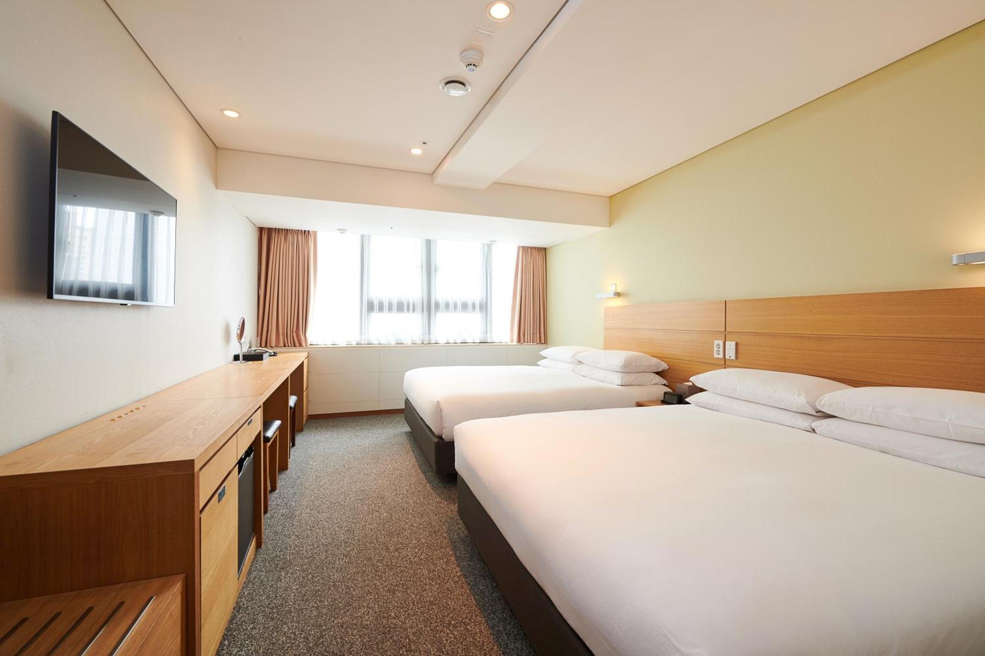 Nine Tree By Parnas Seoul Myeongdong 1 Hotel Exterior photo
